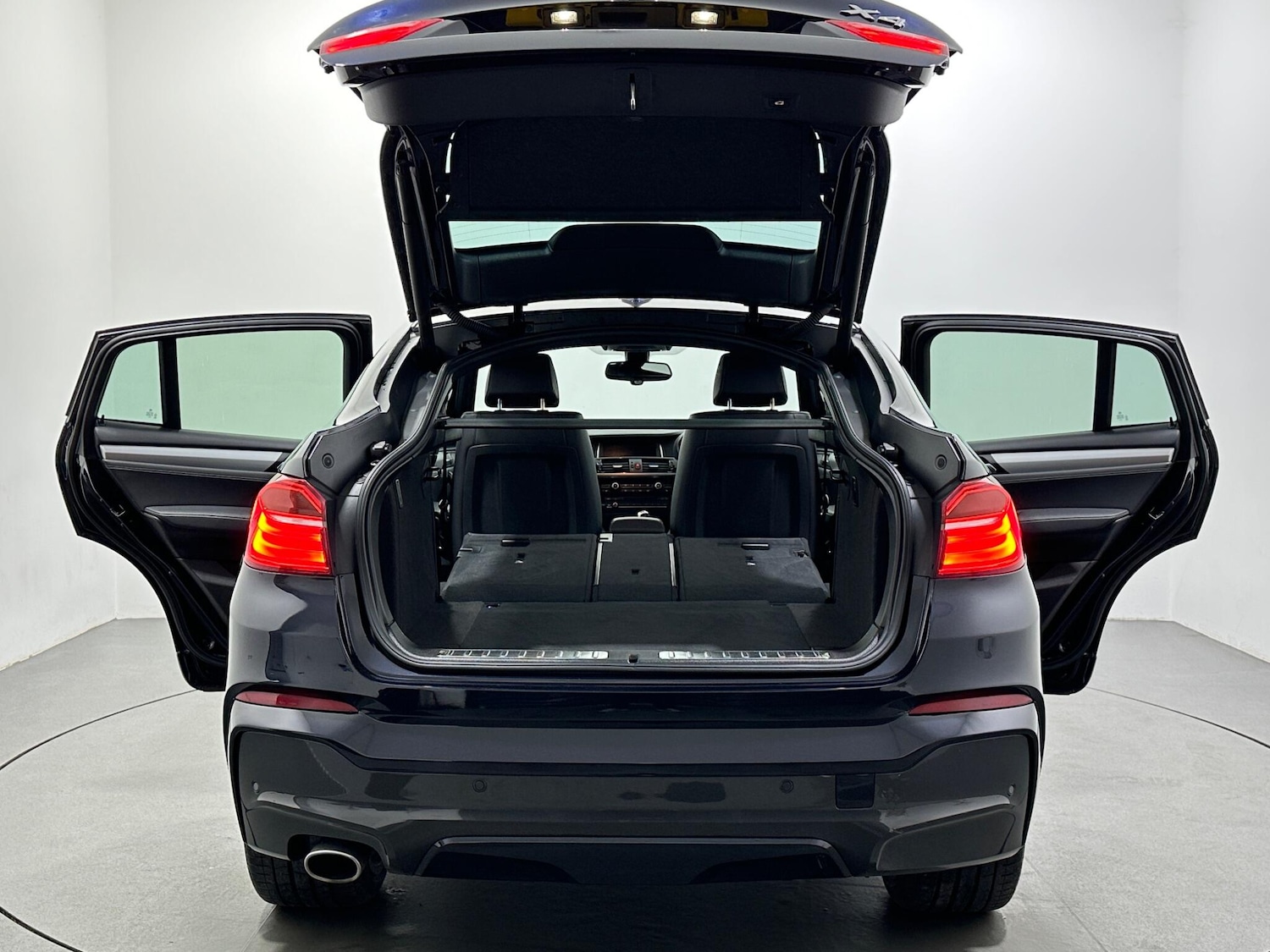 Used BMW X4 2018 for sale - 77537647: Photo 44