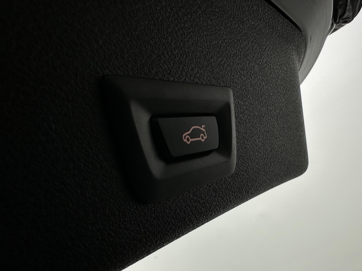 Used BMW X4 2018 for sale - 77537647: Photo 48