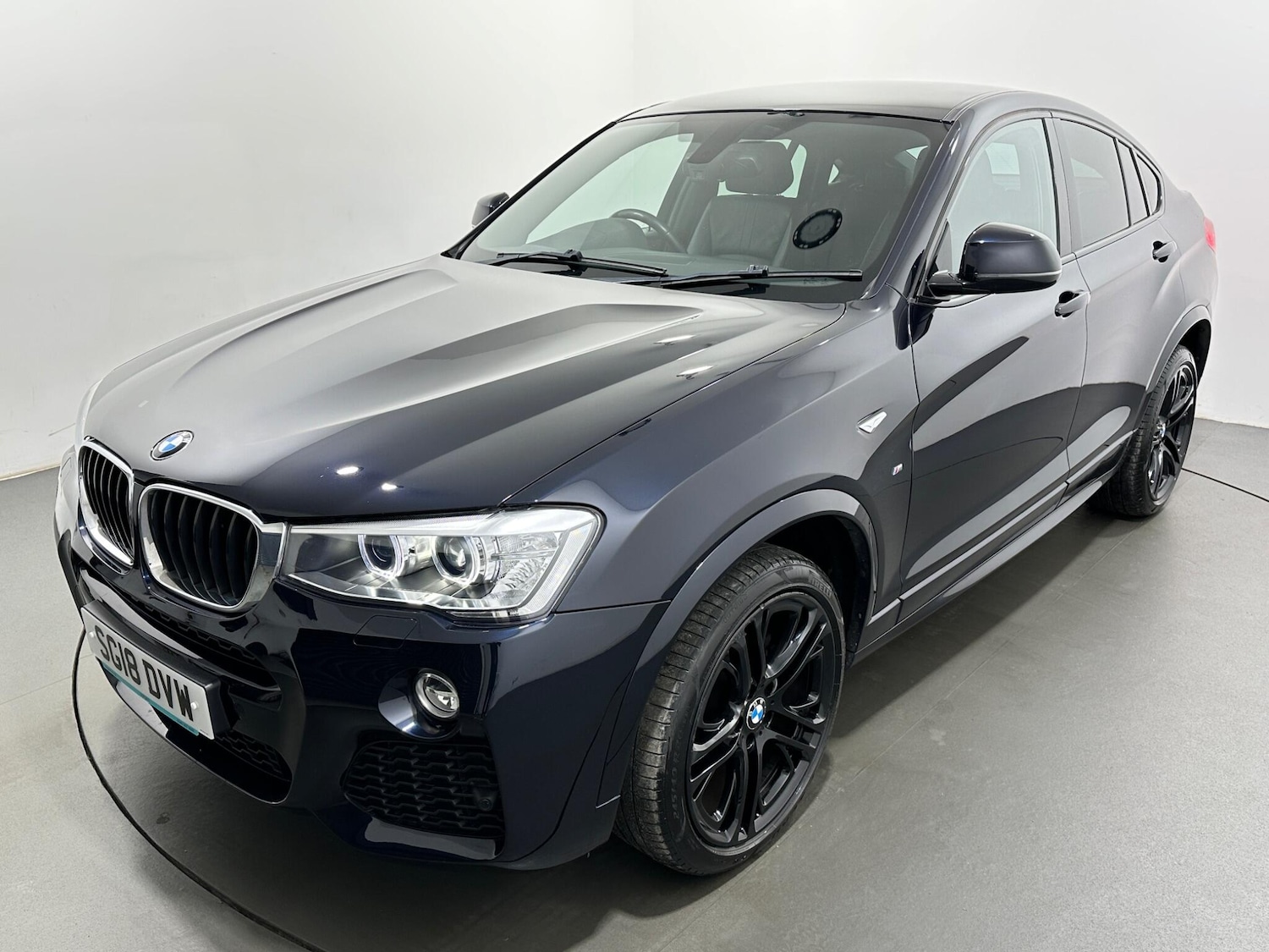 Used BMW X4 2018 for sale - 77537647: Photo 54