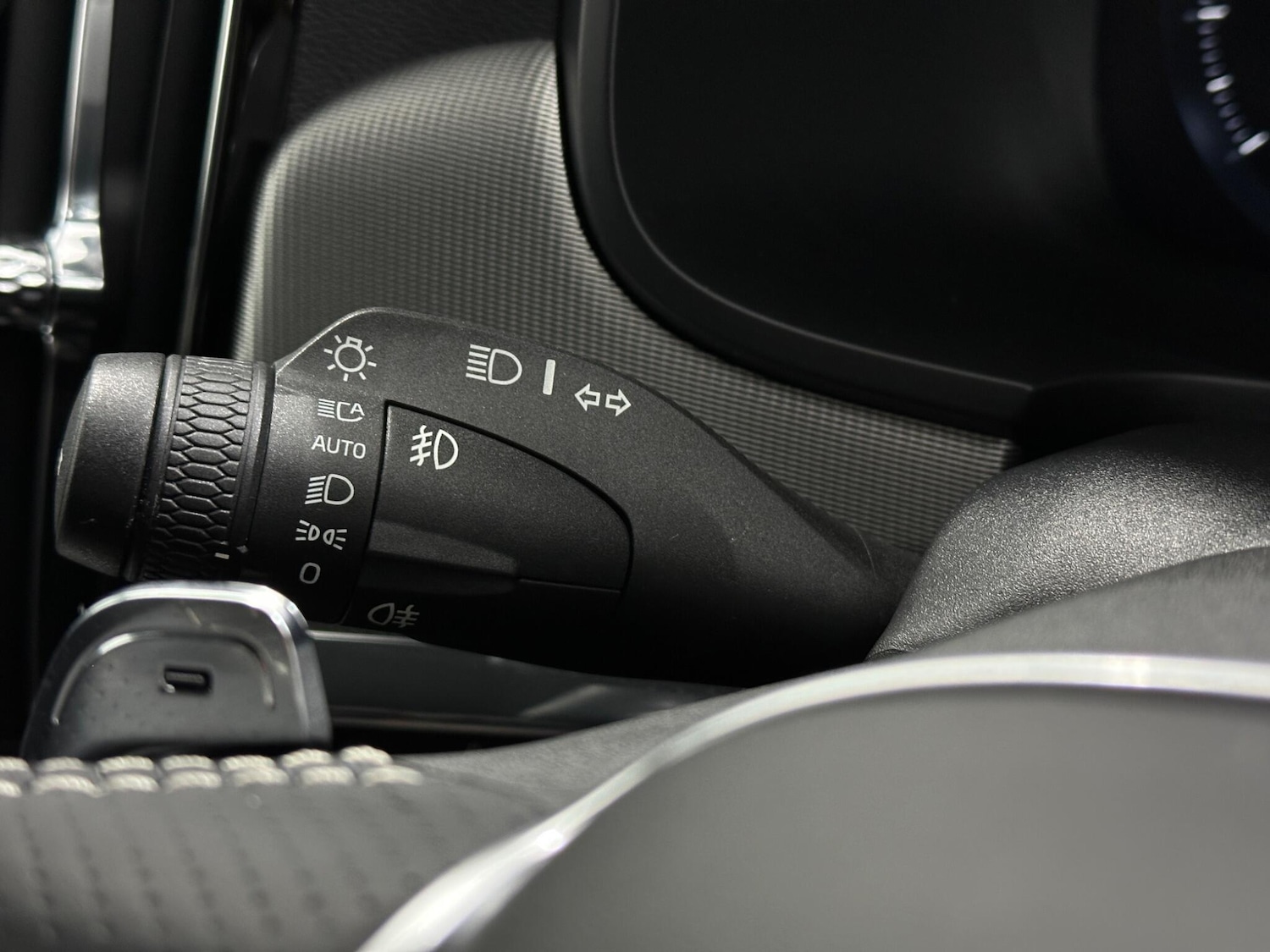 Used Volvo V90 2018 for sale - 76993365: Photo 13