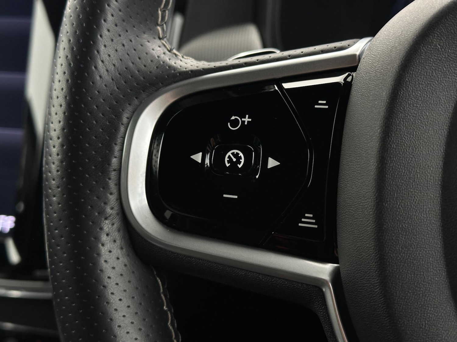 Used Volvo V90 2018 for sale - 76993365: Photo 14