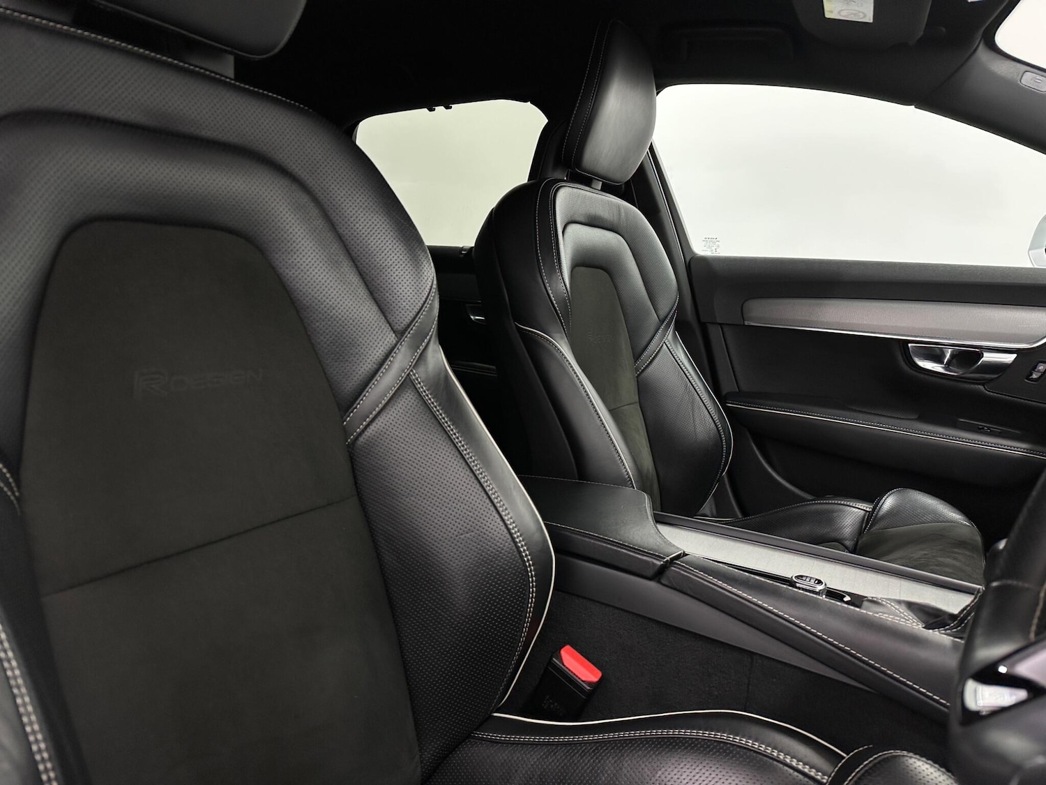 Used Volvo V90 2018 for sale - 76993365: Photo 30