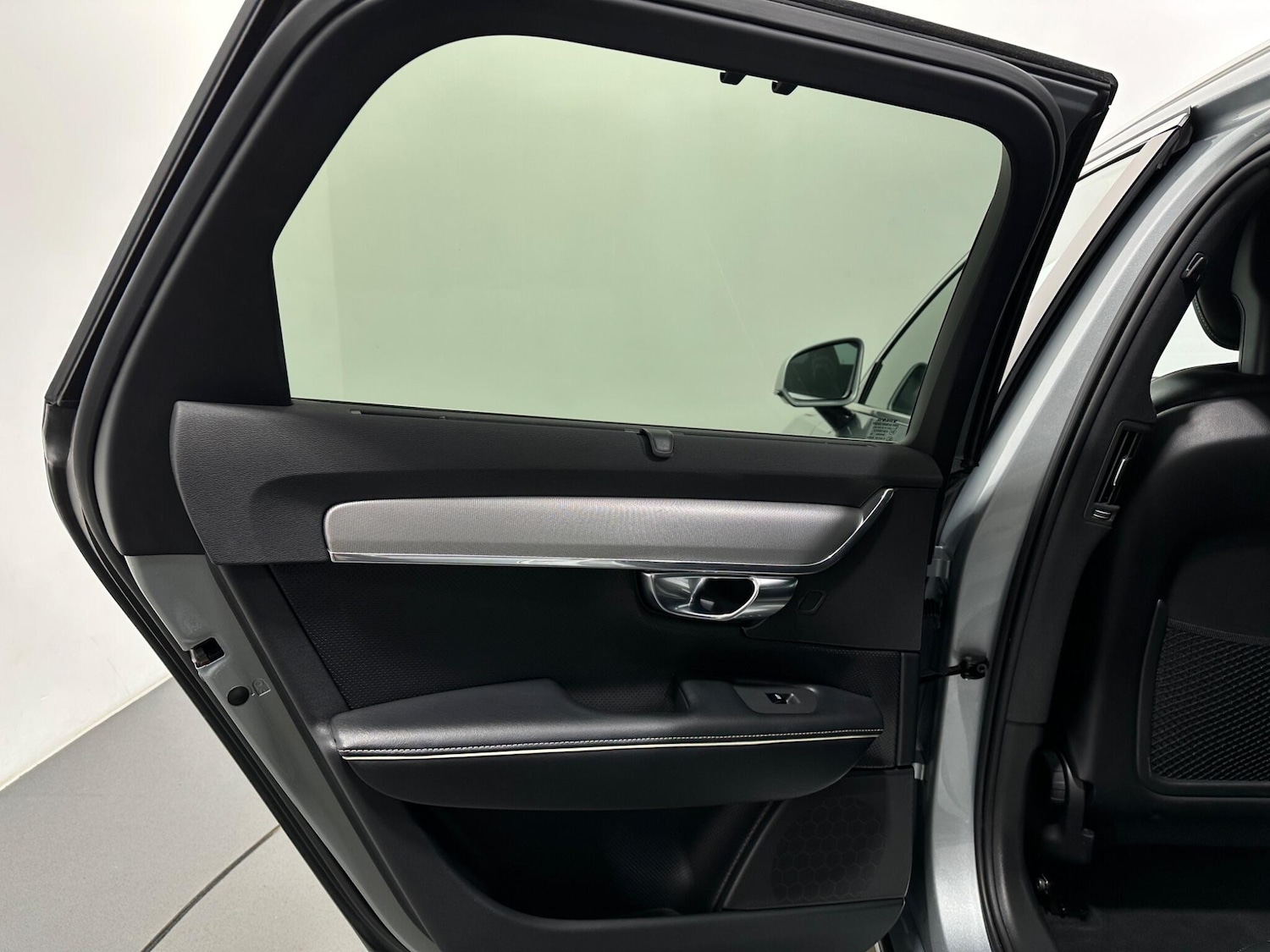 Used Volvo V90 2018 for sale - 76993365: Photo 39