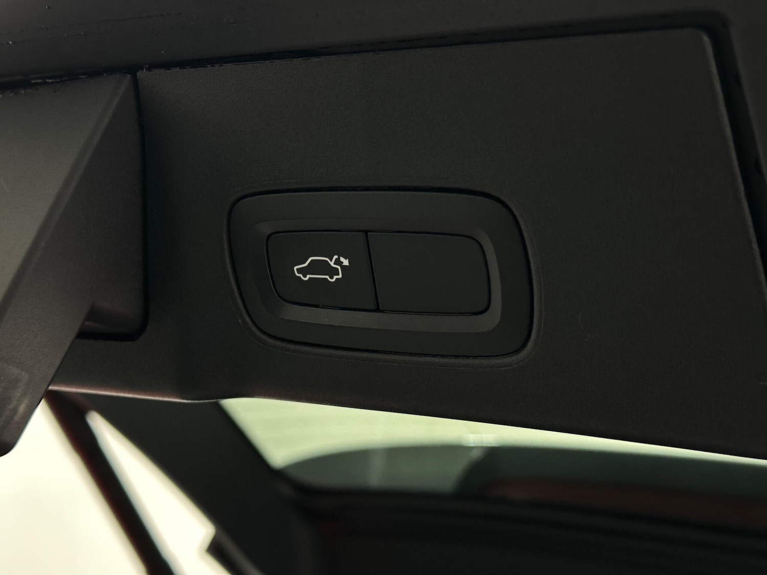 Used Volvo V90 2018 for sale - 76993365: Photo 47