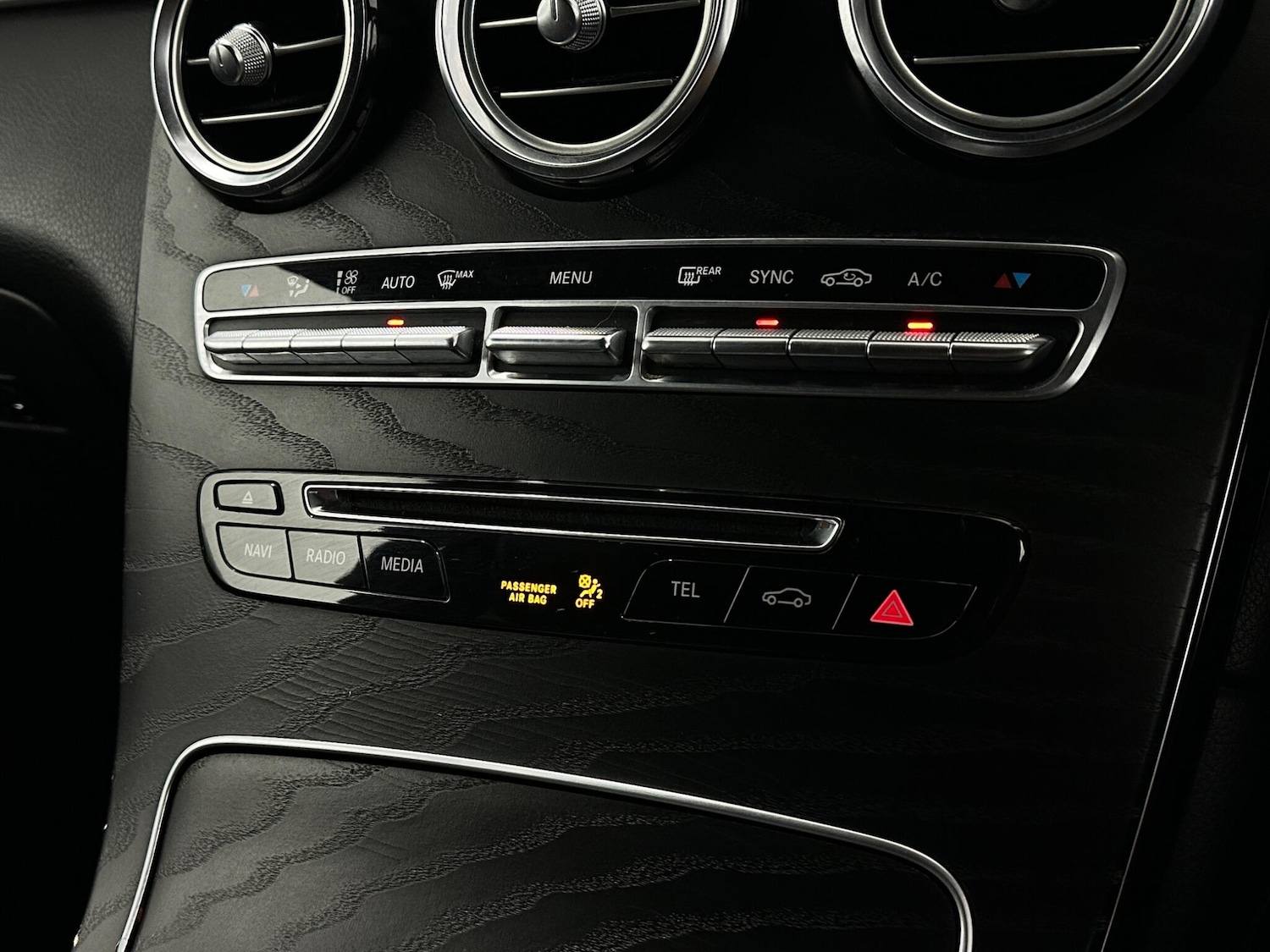 Used Mercedes-Benz GLC 2018 for sale - 77738456: Photo 22