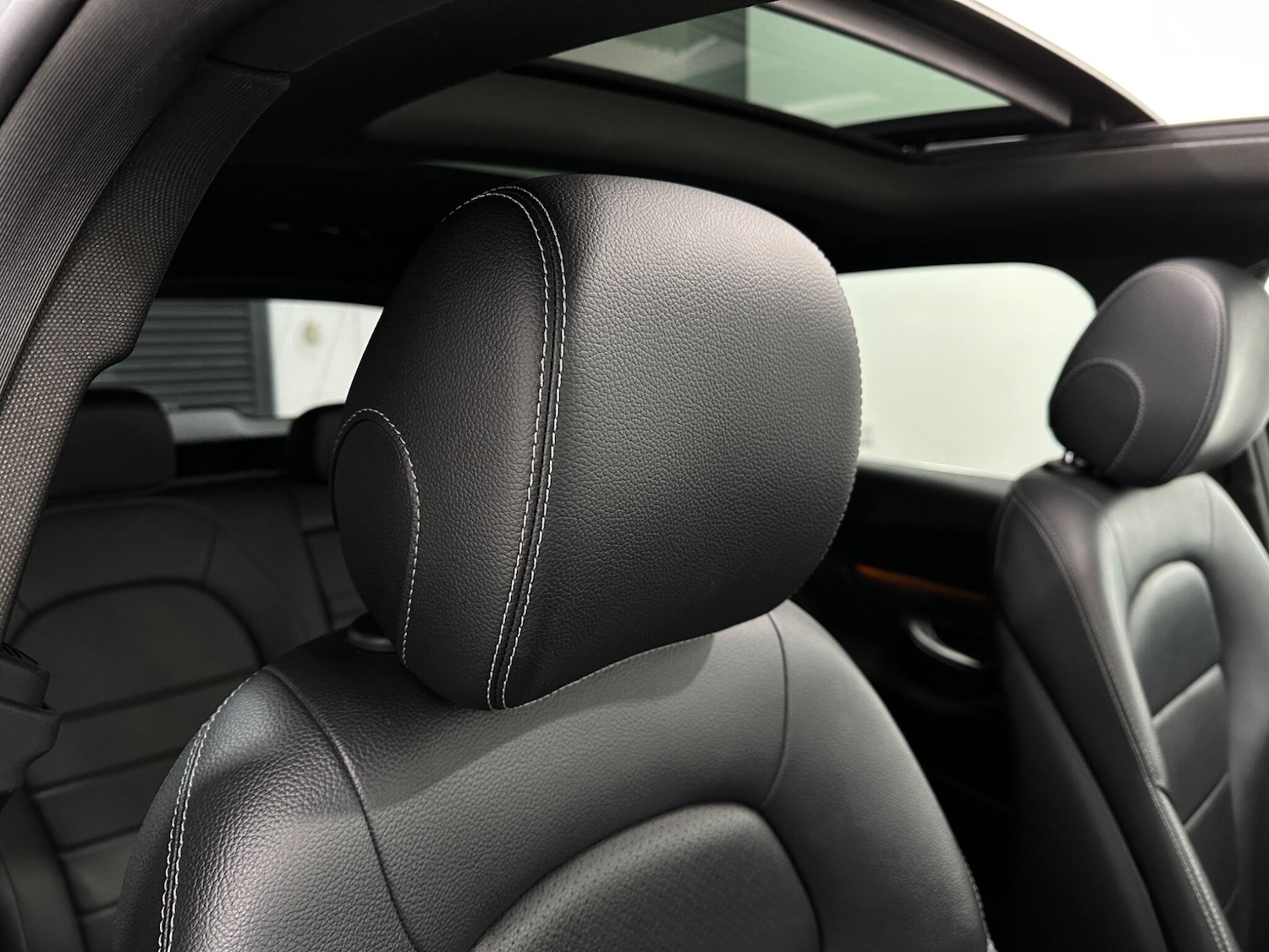 Used Mercedes-Benz GLC 2018 for sale - 77738456: Photo 33