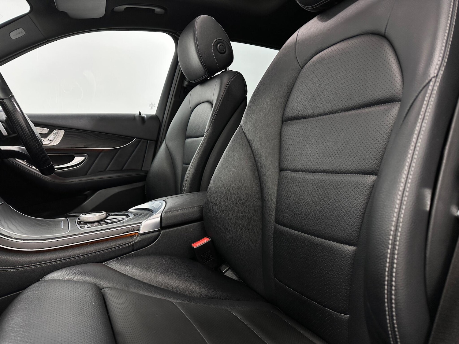 Used Mercedes-Benz GLC 2018 for sale - 77738456: Photo 36