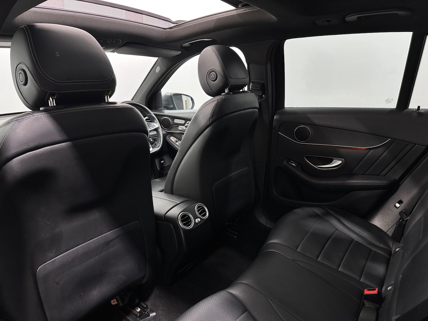 Used Mercedes-Benz GLC 2018 for sale - 77738456: Photo 39