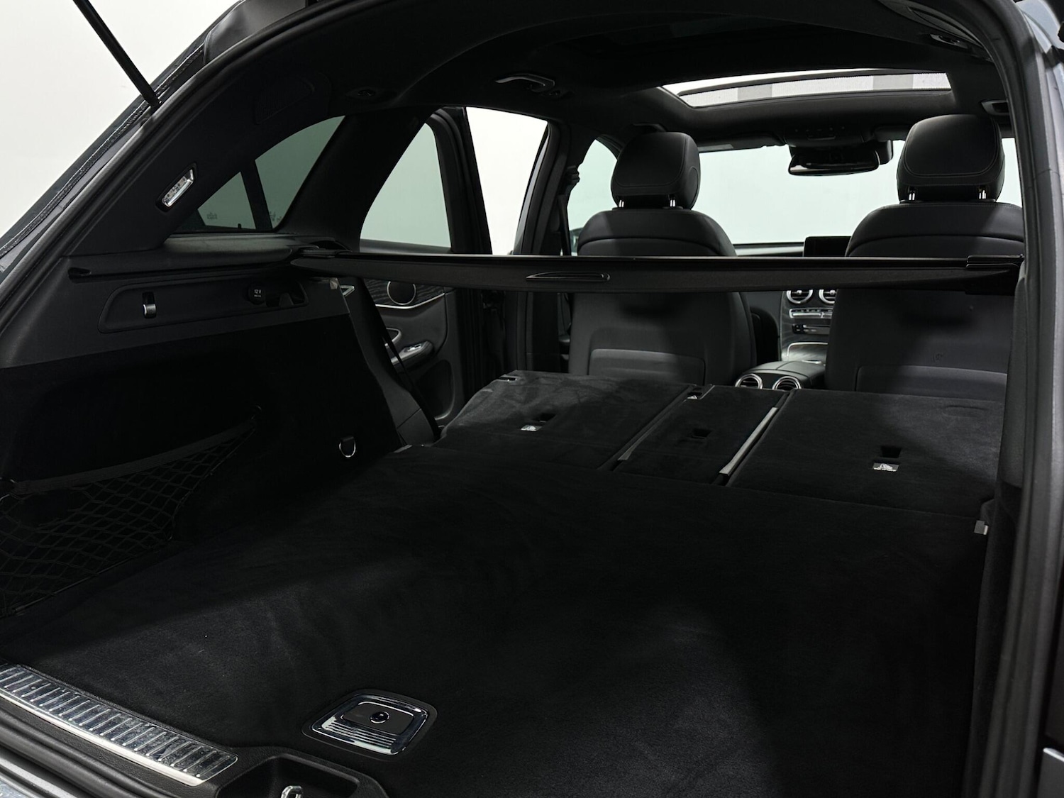 Used Mercedes-Benz GLC 2018 for sale - 77738456: Photo 46