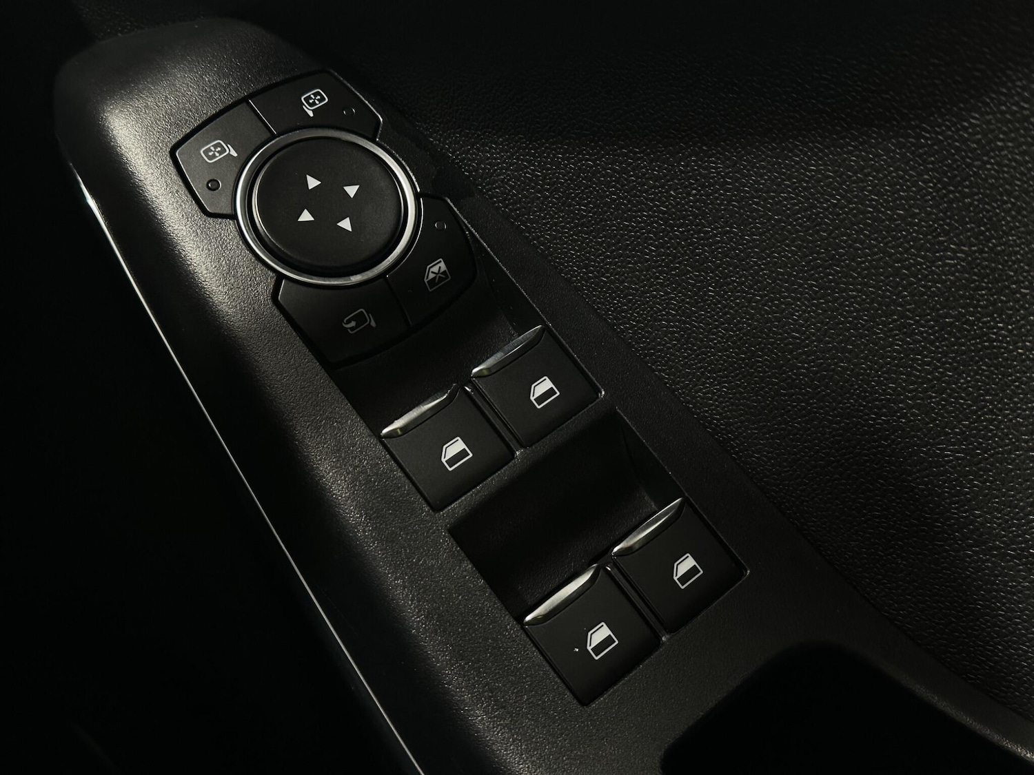 Used Ford Fiesta 2018 for sale - 76878935: Photo 17