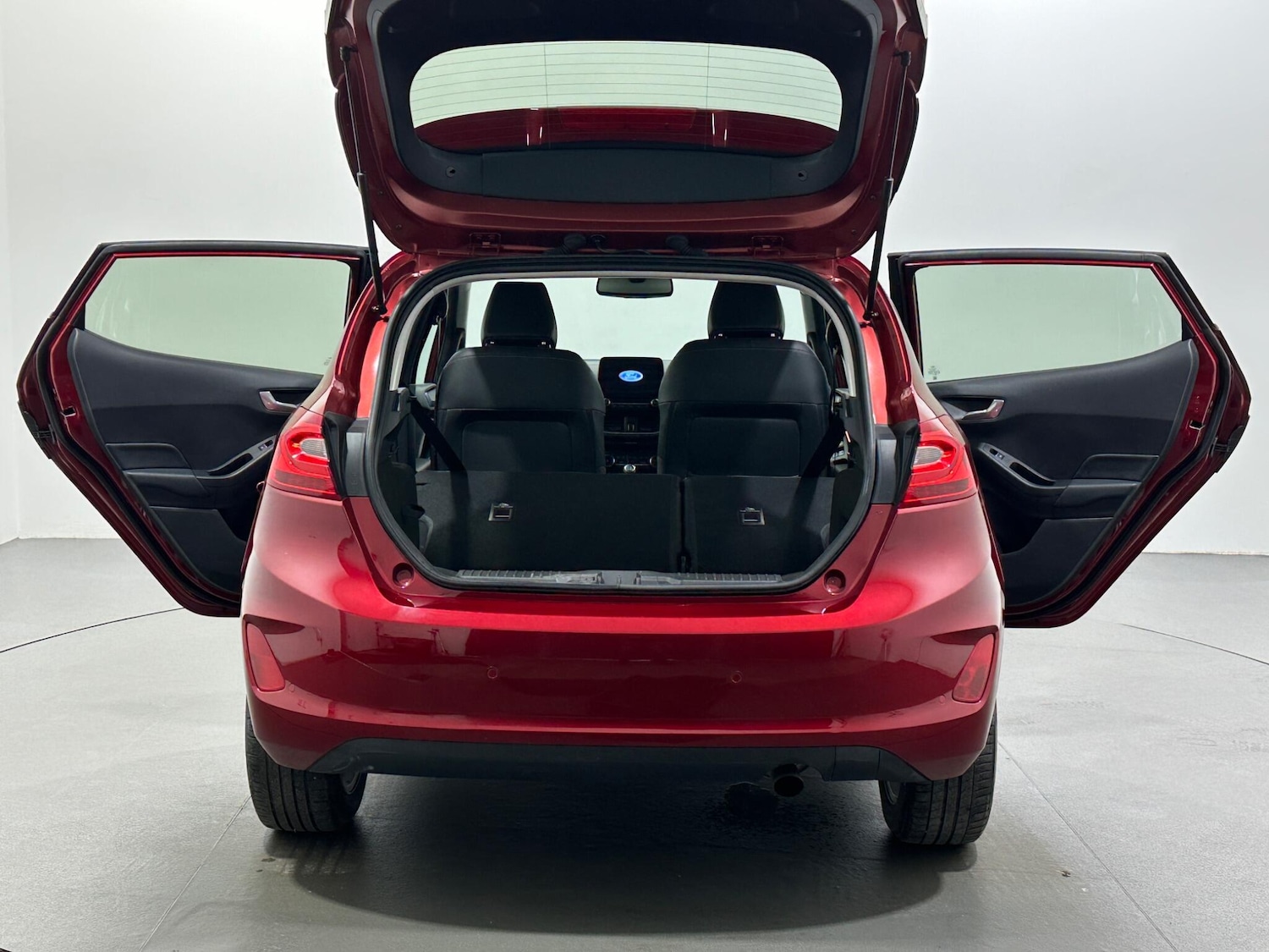 Used Ford Fiesta 2018 for sale - 76878935: Photo 44