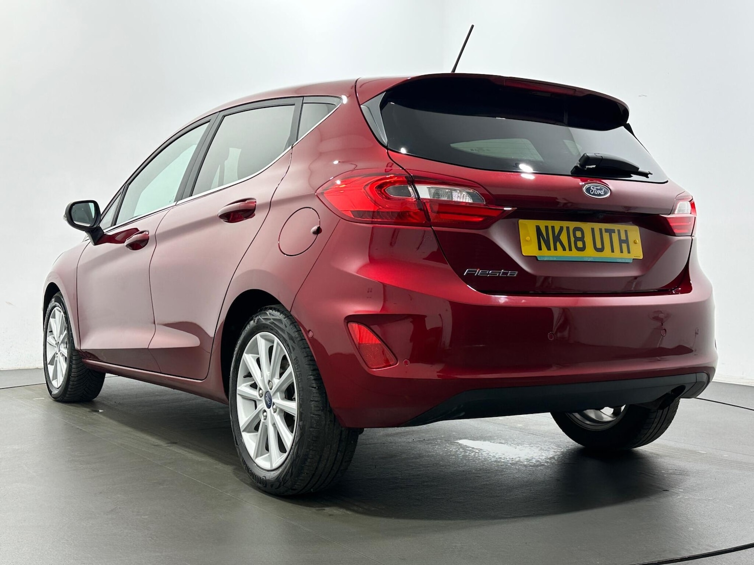 Used Ford Fiesta 2018 for sale - 76878935: Photo 48