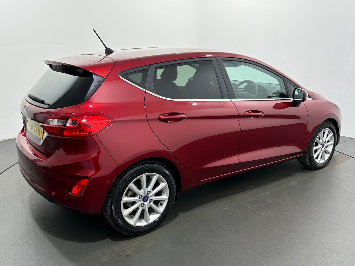 Used Ford Fiesta 2018 for sale - 76878935: Photo 51