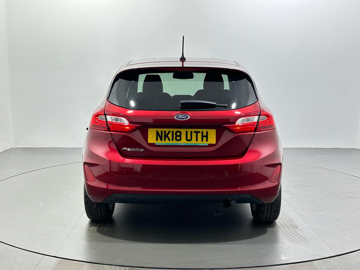 Used Ford Fiesta 2018 for sale - 76878935: Photo 7