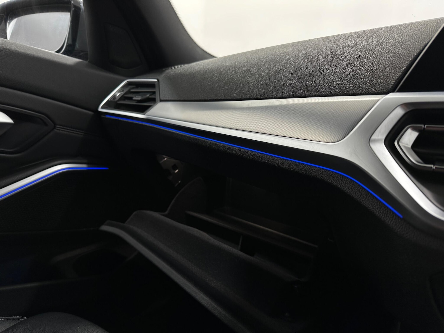 Used BMW 3 Series 2020 for sale - 76878485: Photo 27