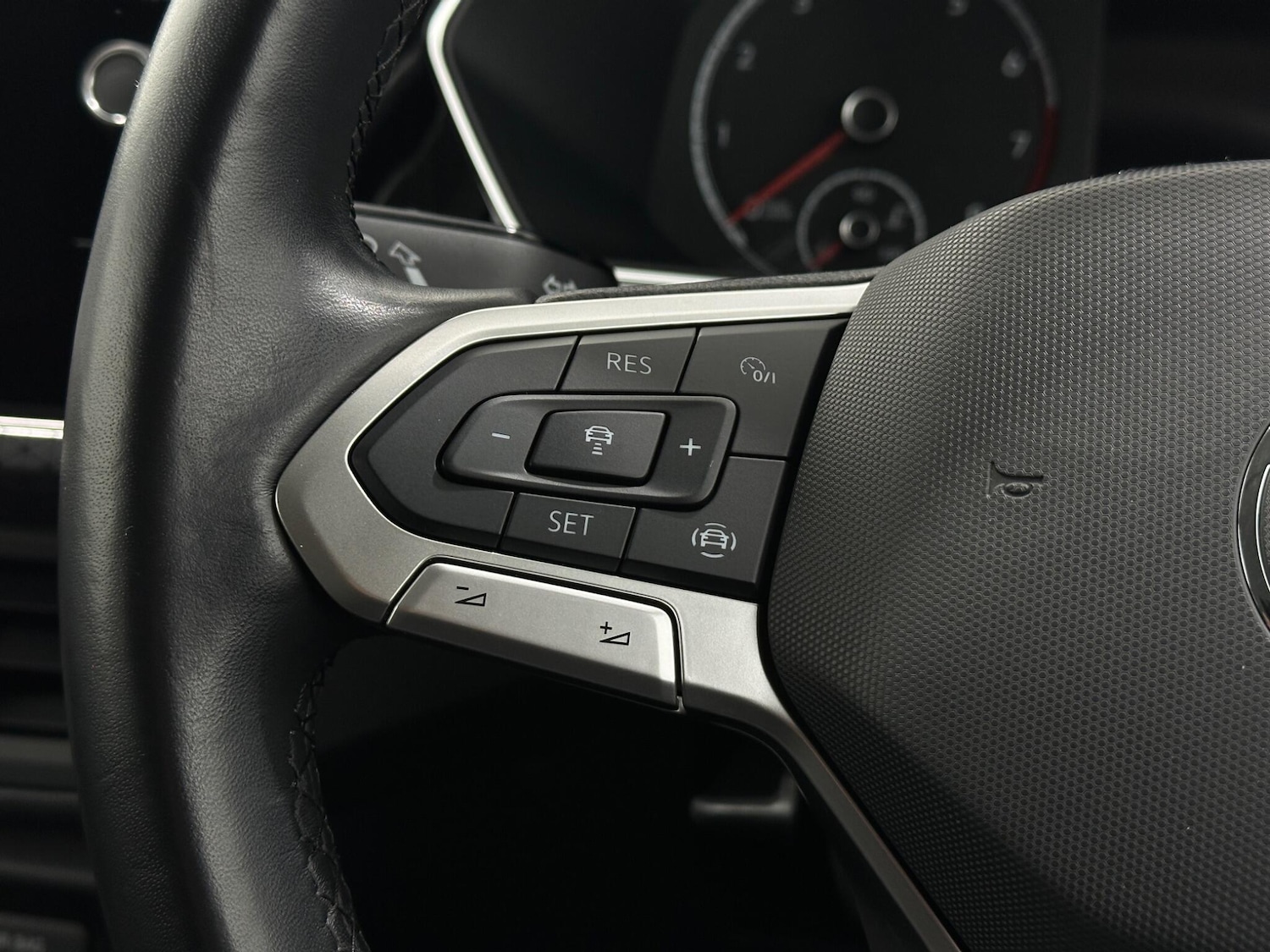 Used Volkswagen T-Cross 2021 for sale - 76878843: Photo 14