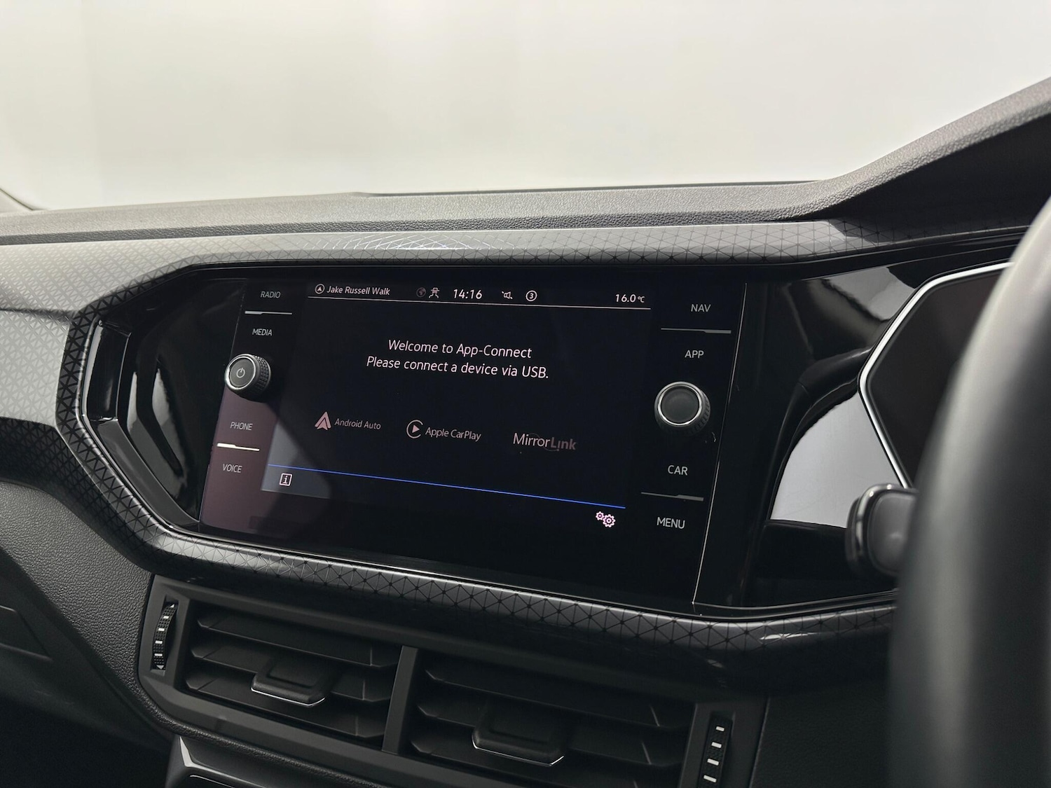 Used Volkswagen T-Cross 2021 for sale - 76878843: Photo 24