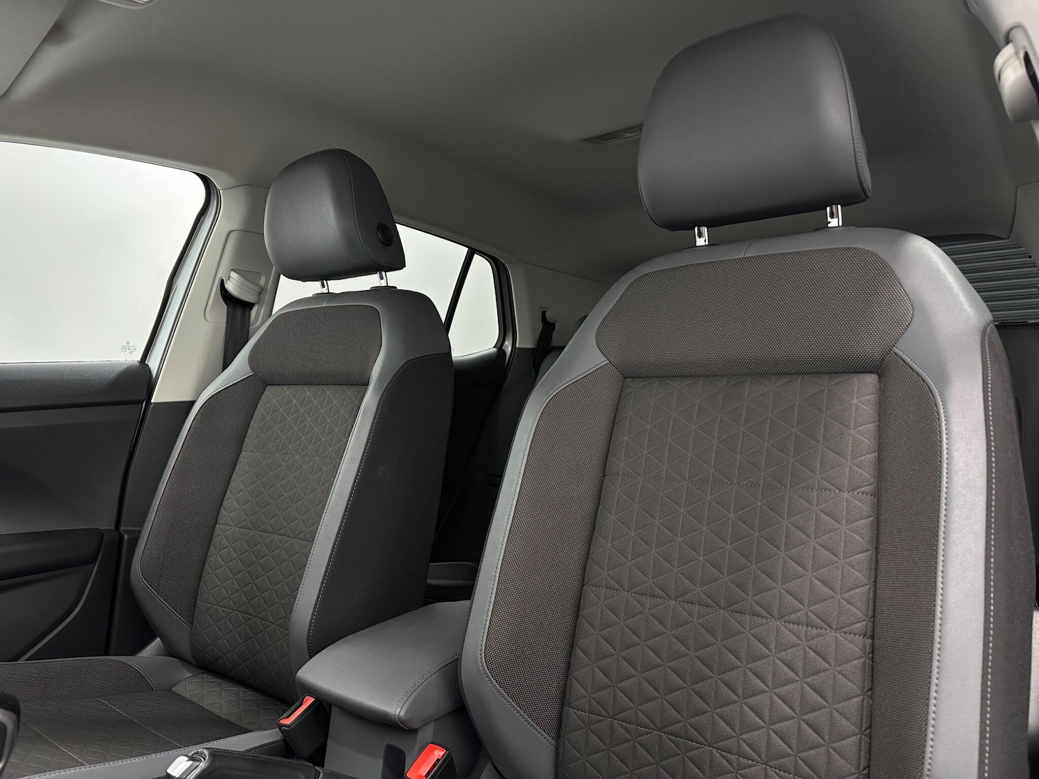 Used Volkswagen T-Cross 2021 for sale - 76878843: Photo 33