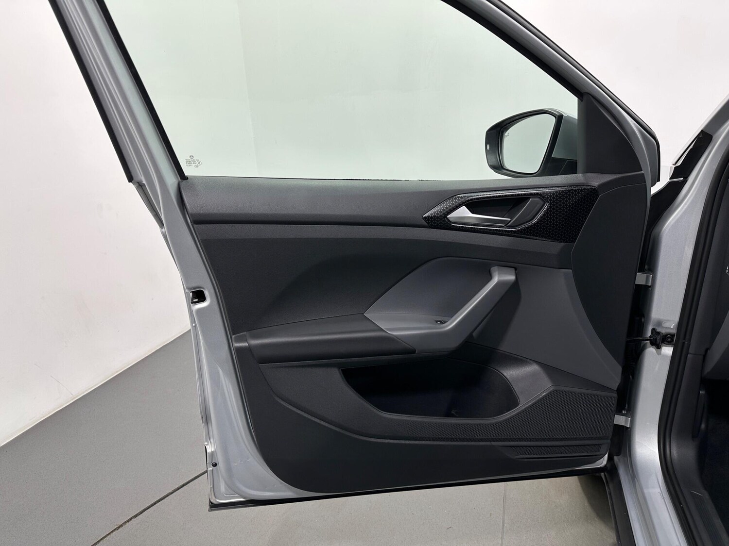 Used Volkswagen T-Cross 2021 for sale - 76878843: Photo 34