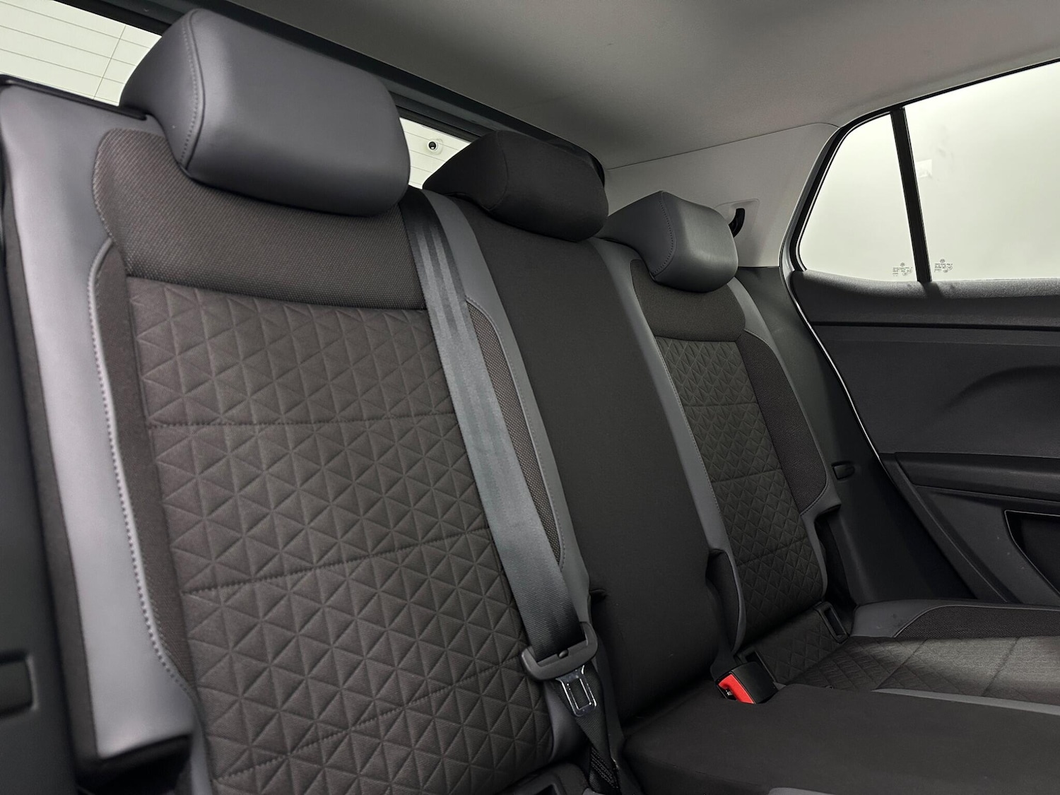 Used Volkswagen T-Cross 2021 for sale - 76878843: Photo 39