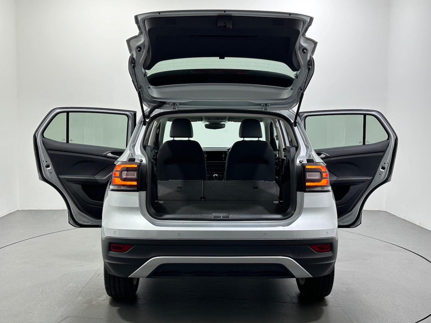 Used Volkswagen T-Cross 2021 for sale - 76878843: Photo 41