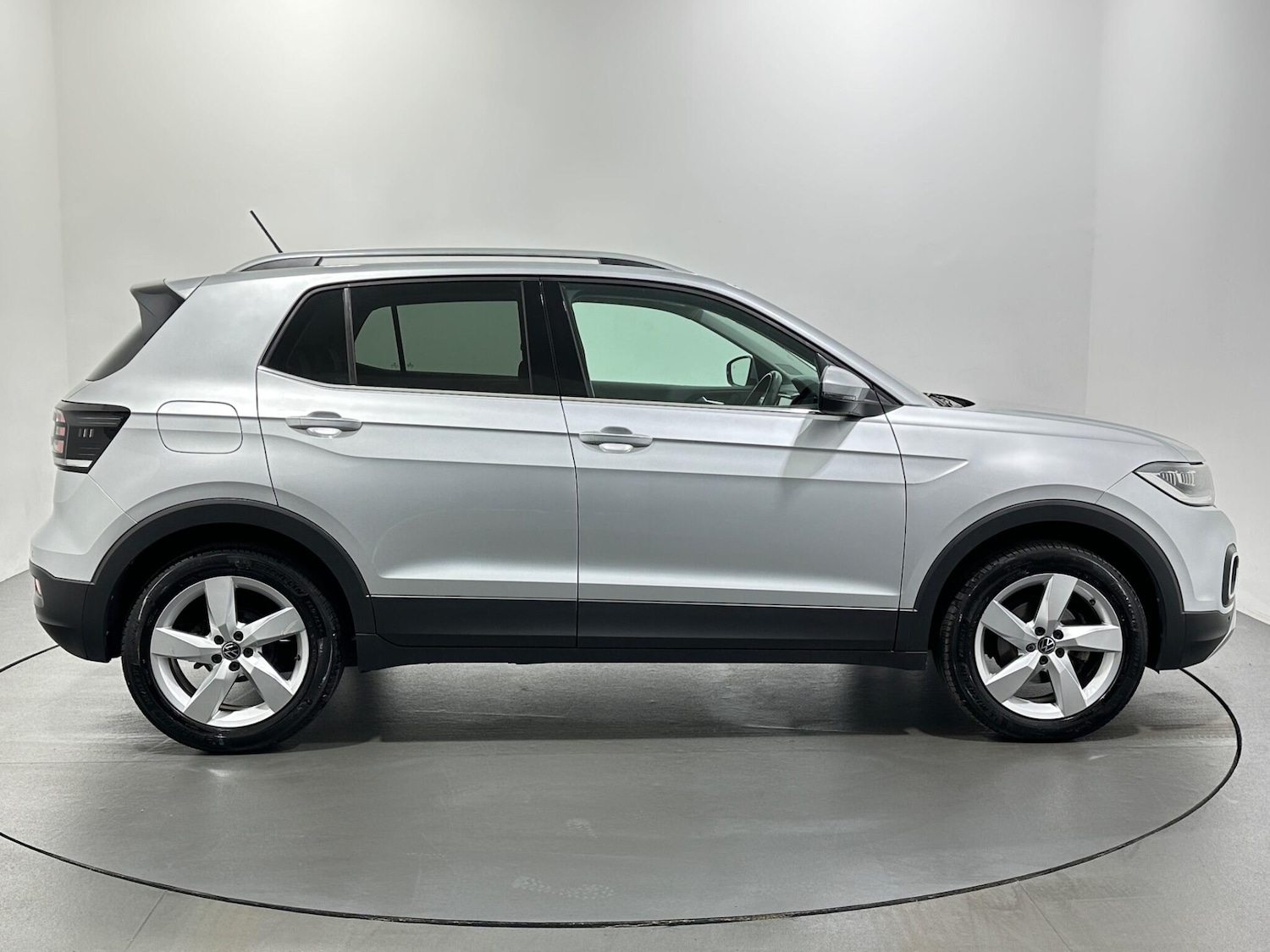Used Volkswagen T-Cross 2021 for sale - 76878843: Photo 9