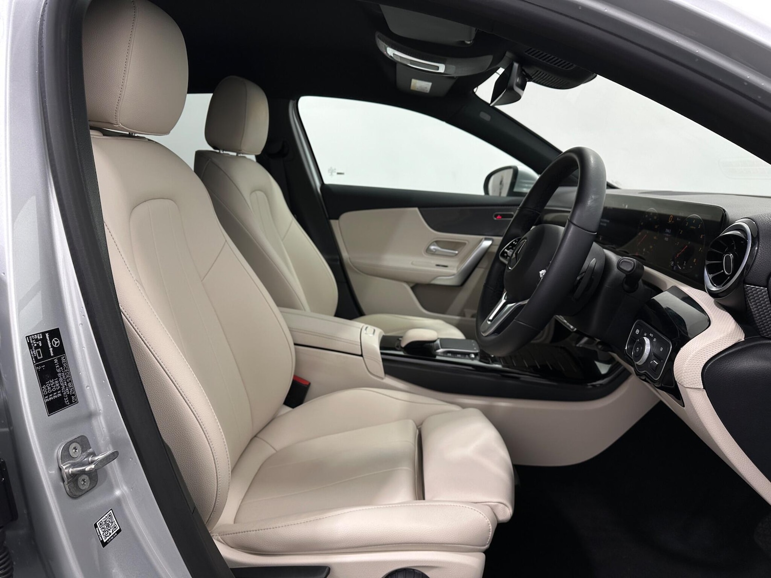 Used Mercedes-Benz A-Class for sale - 76997157: Photo 31