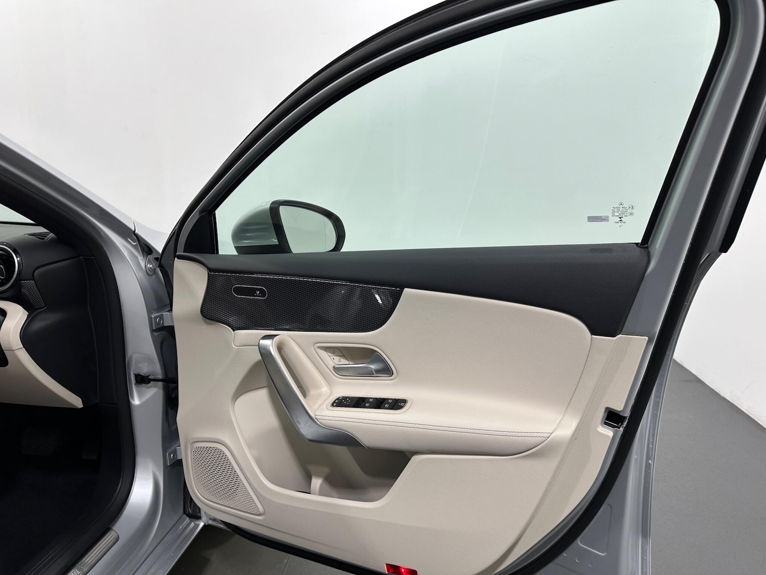 Used Mercedes-Benz A-Class for sale - 76997157: Photo 34