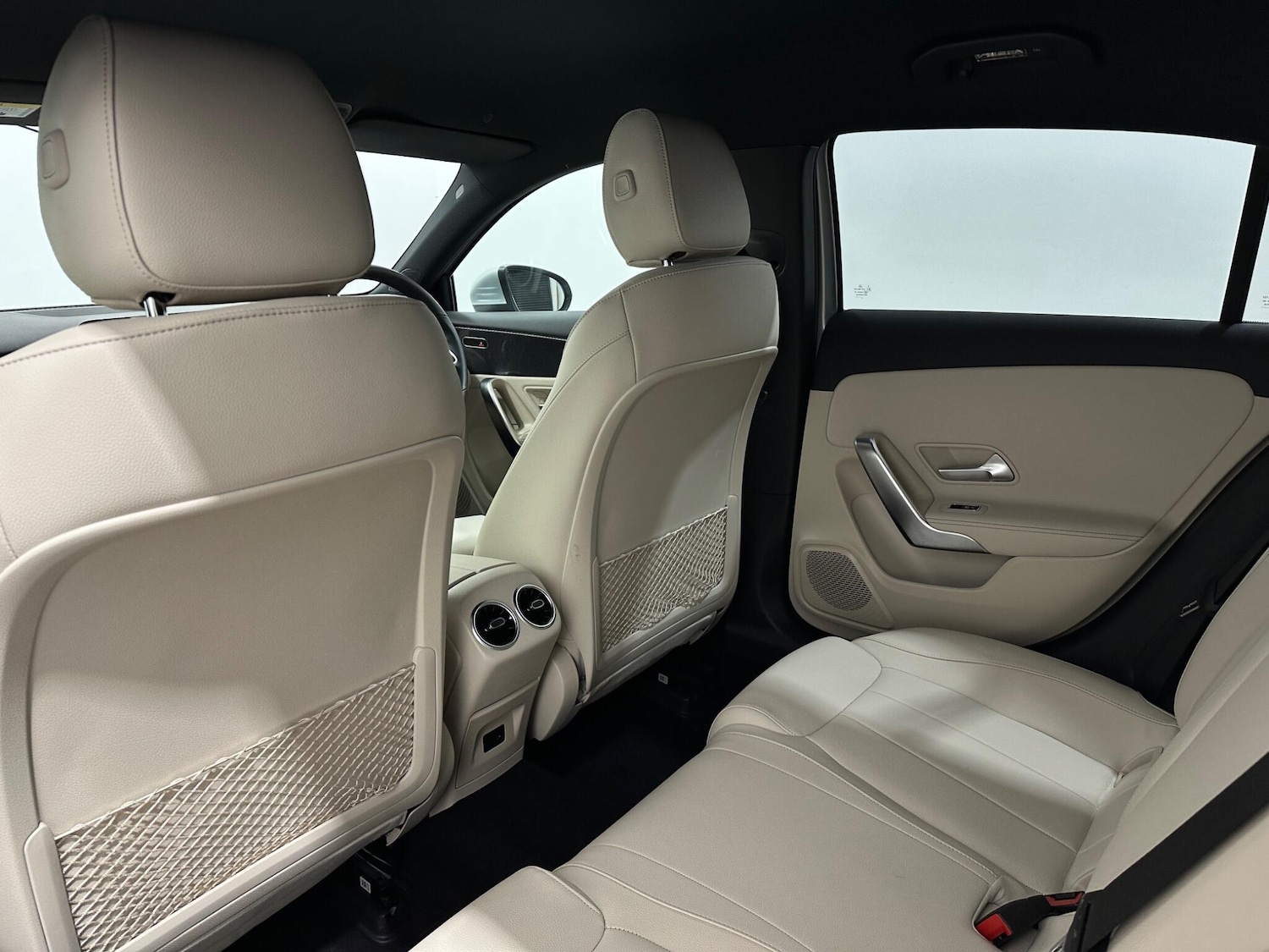 Used Mercedes-Benz A-Class for sale - 76997157: Photo 38