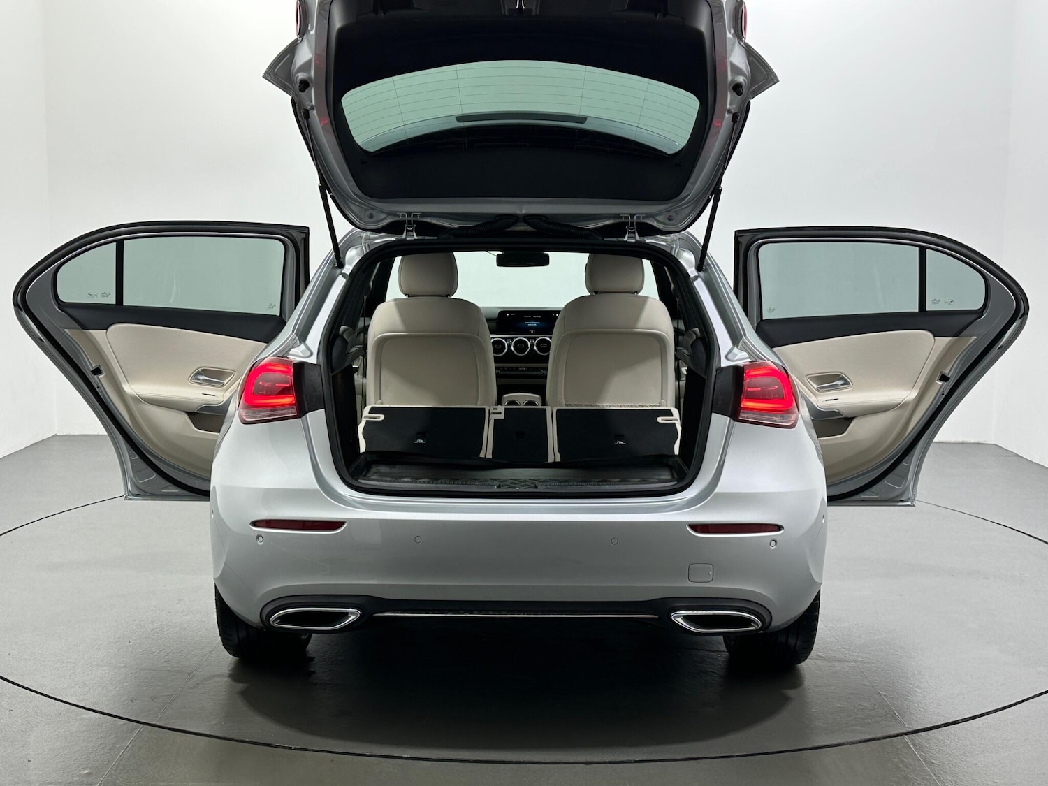 Used Mercedes-Benz A-Class for sale - 76997157: Photo 44