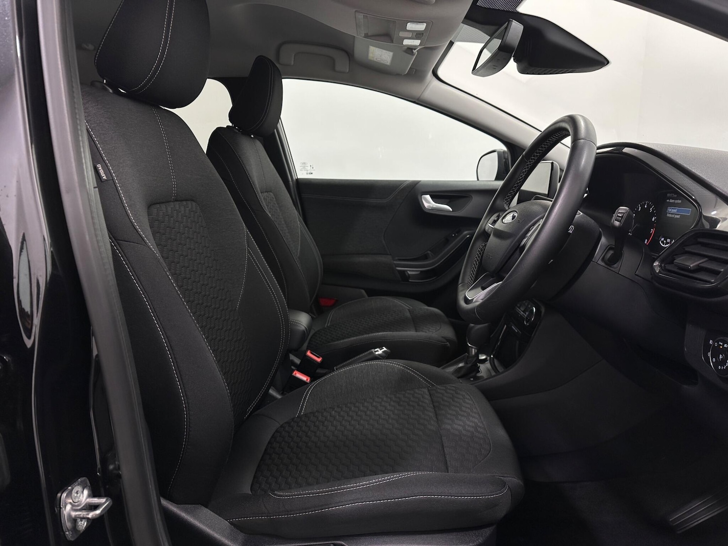 Used Ford Puma 2020 for sale - 77040093: Photo 28