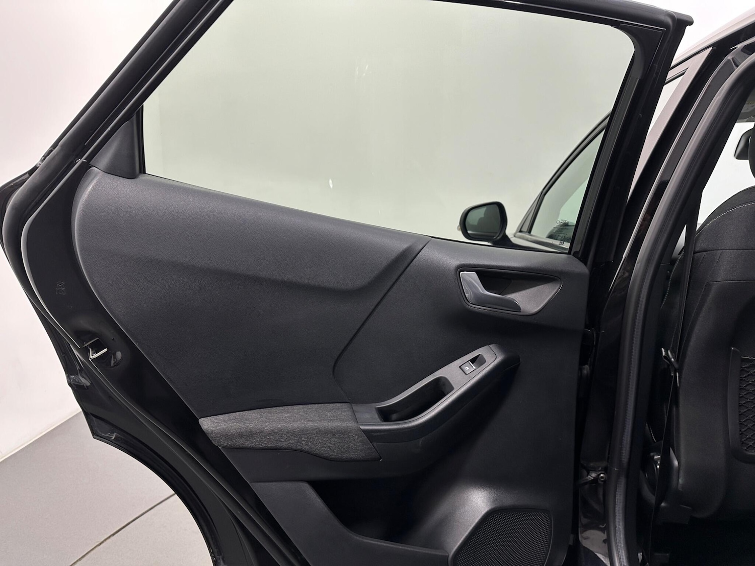 Used Ford Puma 2020 for sale - 77040093: Photo 38