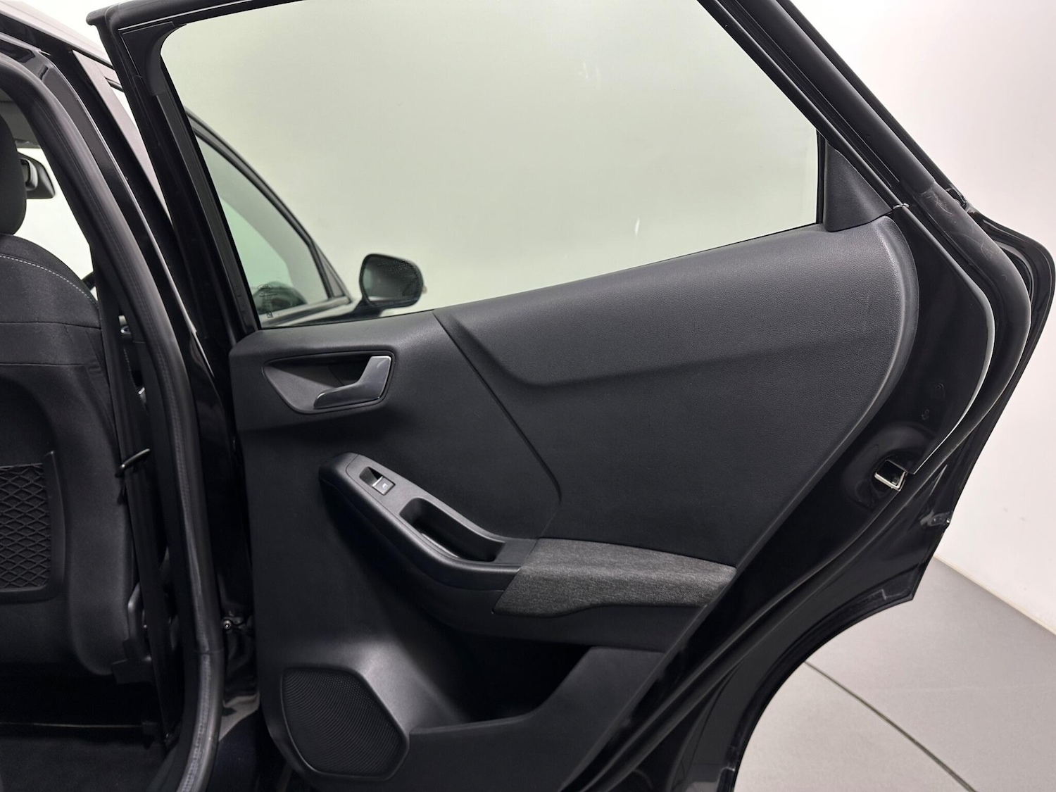 Used Ford Puma 2020 for sale - 77040093: Photo 41