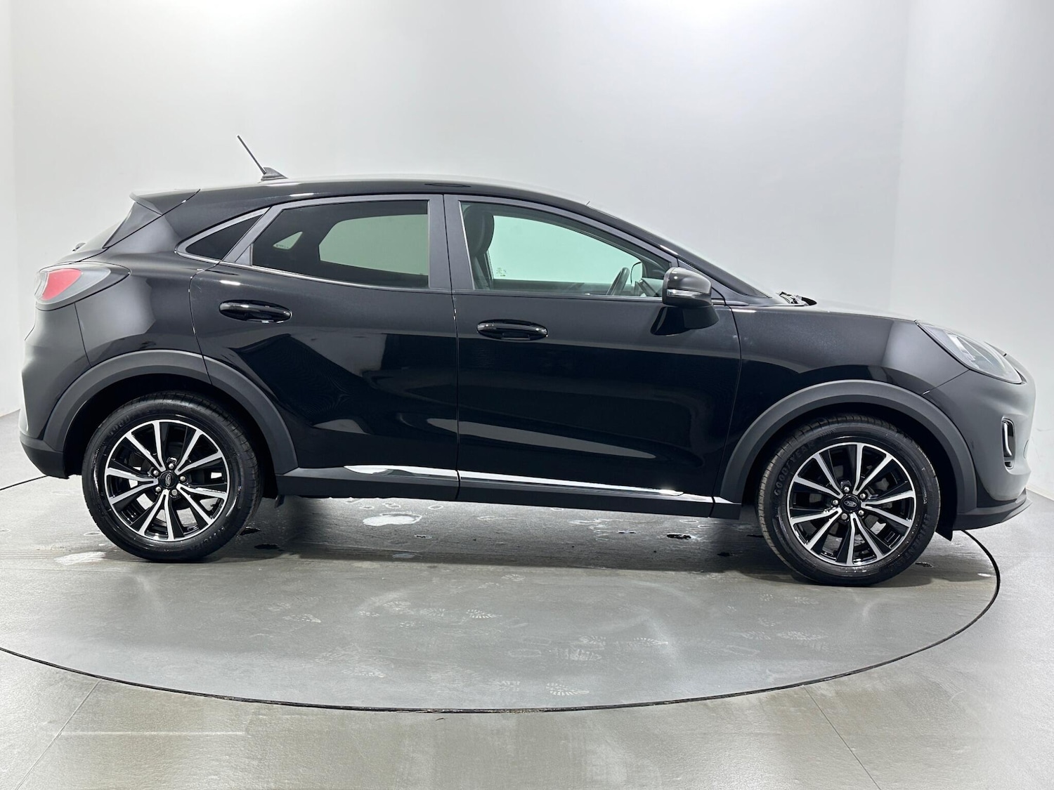 Used Ford Puma 2020 for sale - 77040093: Photo 9