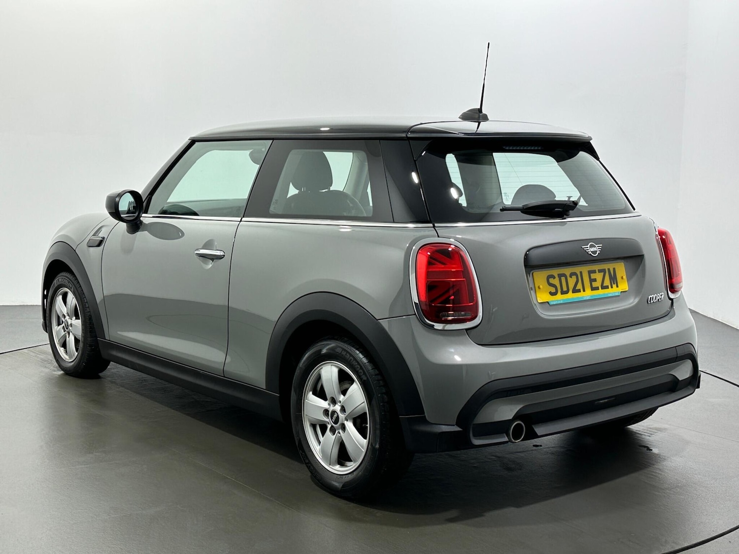 Used MINI Hatch 2021 for sale - 76878675: Photo 6
