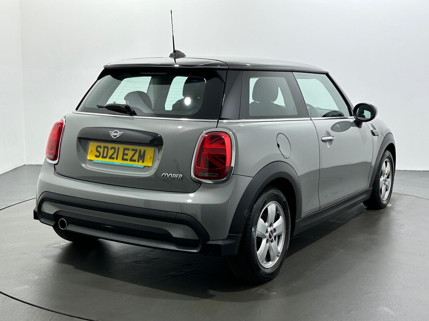 Used MINI Hatch 2021 for sale - 76878675: Photo 8