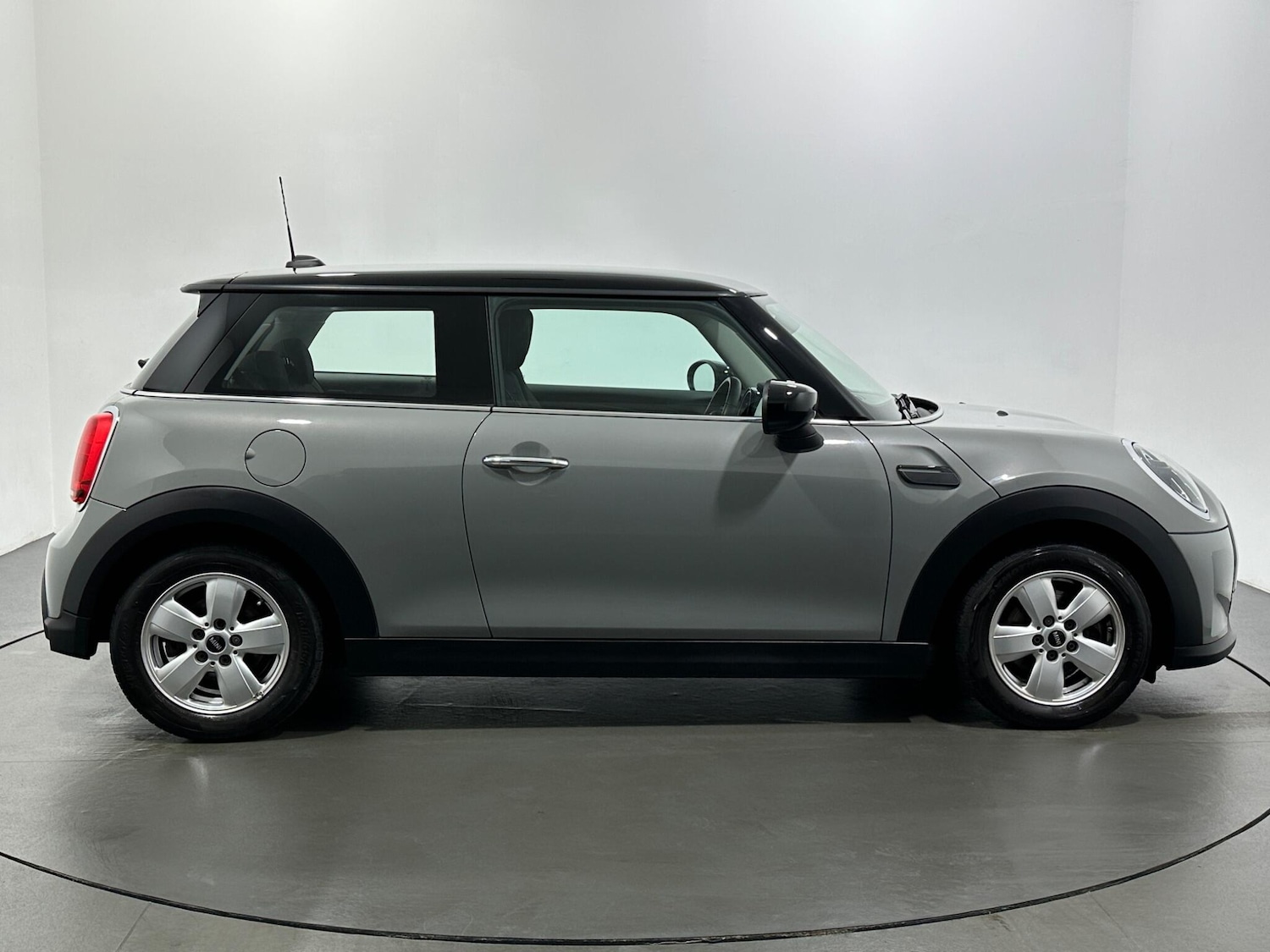 Used MINI Hatch 2021 for sale - 76878675: Photo 9