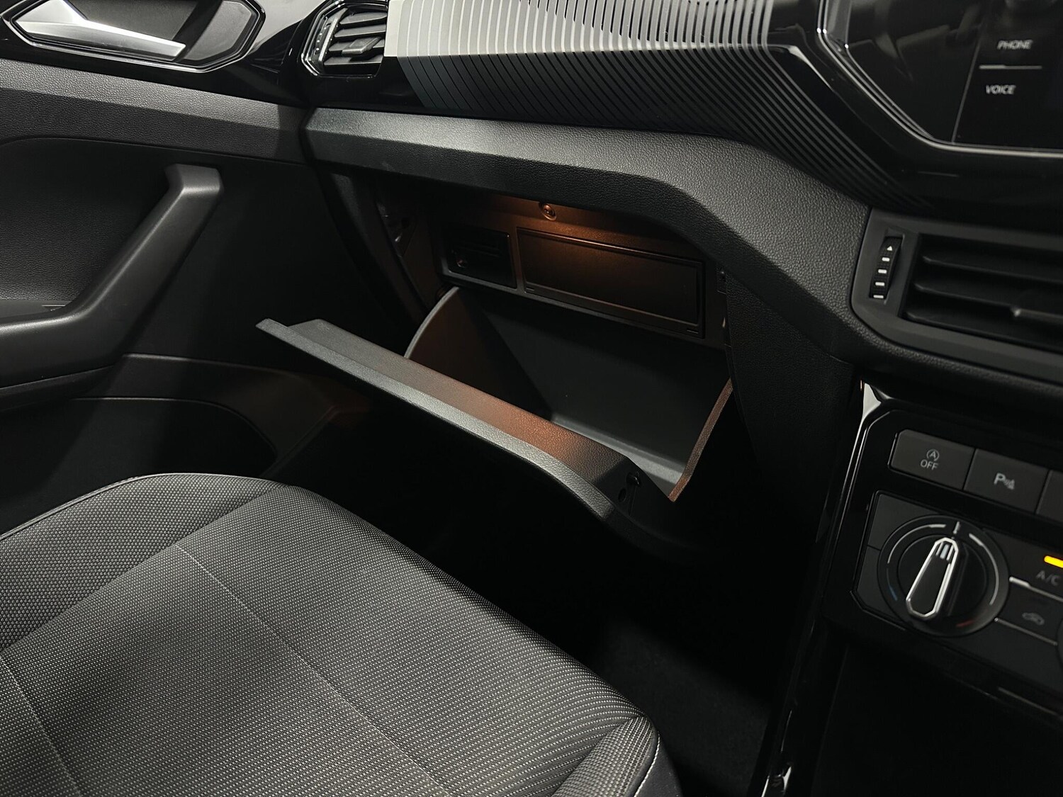 Used Volkswagen T-Cross 2022 for sale - 78035046: Photo 27