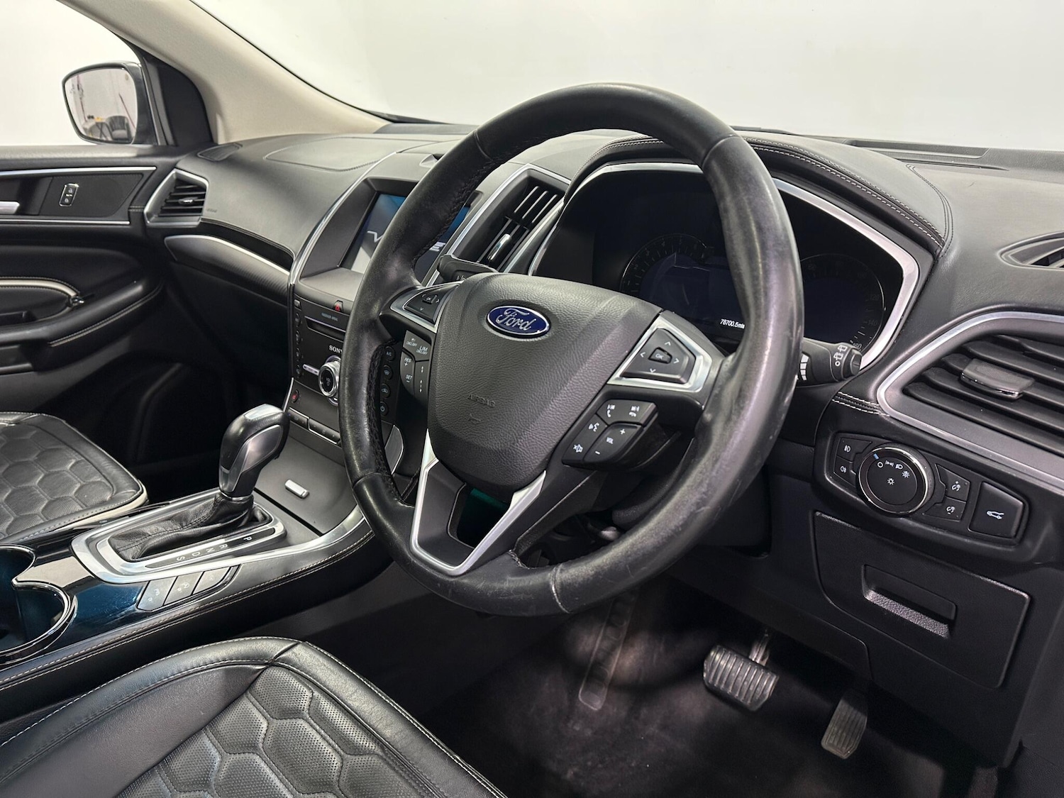 Used Ford Edge 2017 for sale - 77925903: Photo 10