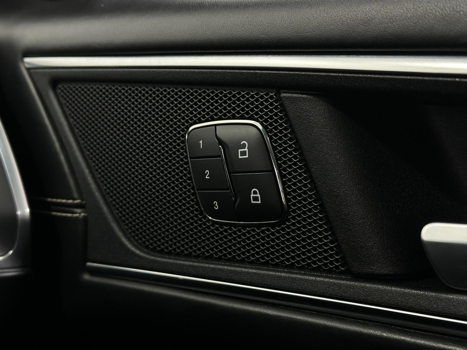 Used Ford Edge 2017 for sale - 77925903: Photo 18