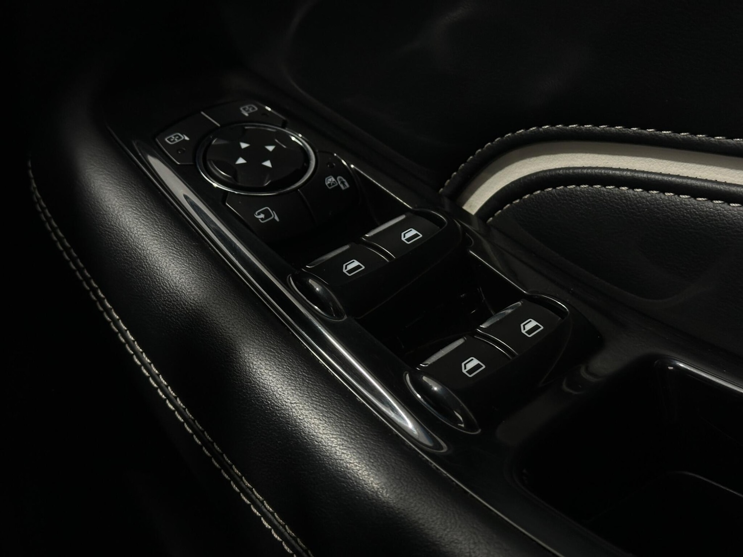 Used Ford Edge 2017 for sale - 77925903: Photo 19