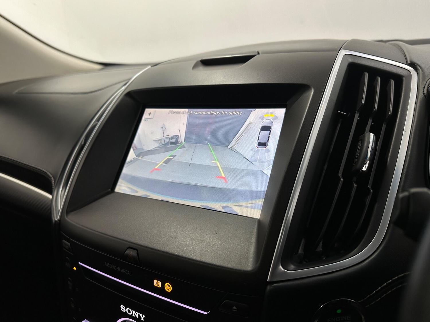 Used Ford Edge 2017 for sale - 77925903: Photo 23