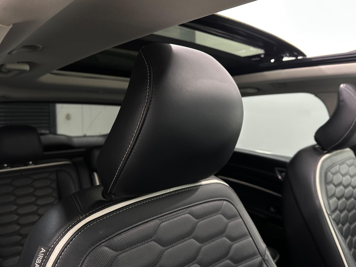 Used Ford Edge 2017 for sale - 77925903: Photo 33