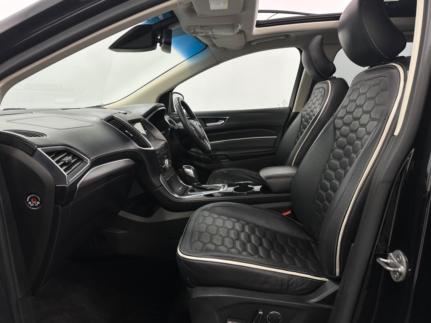 Used Ford Edge 2017 for sale - 77925903: Photo 35