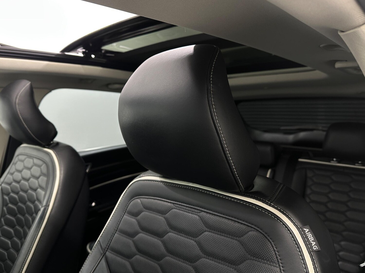 Used Ford Edge 2017 for sale - 77925903: Photo 37