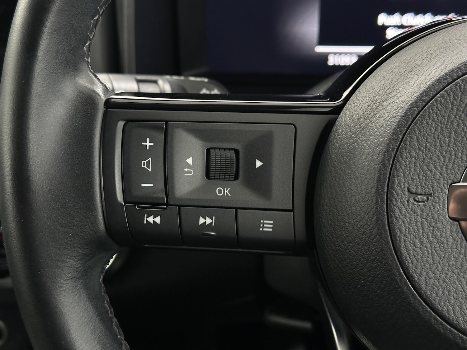 Used Nissan Qashqai for sale - 77242476: Photo 14