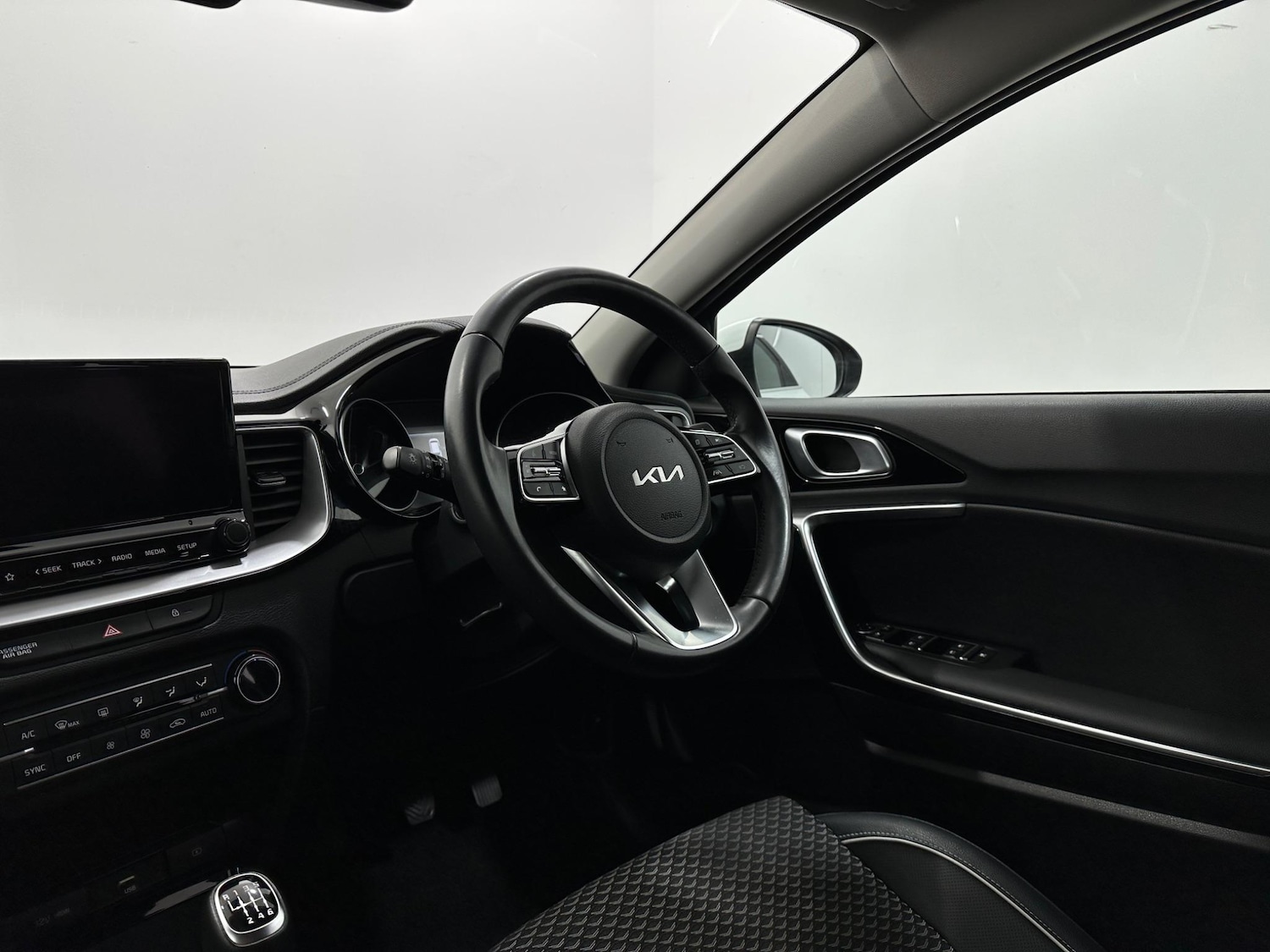 Used Kia Ceed 2021 for sale - 76878943: Photo 11