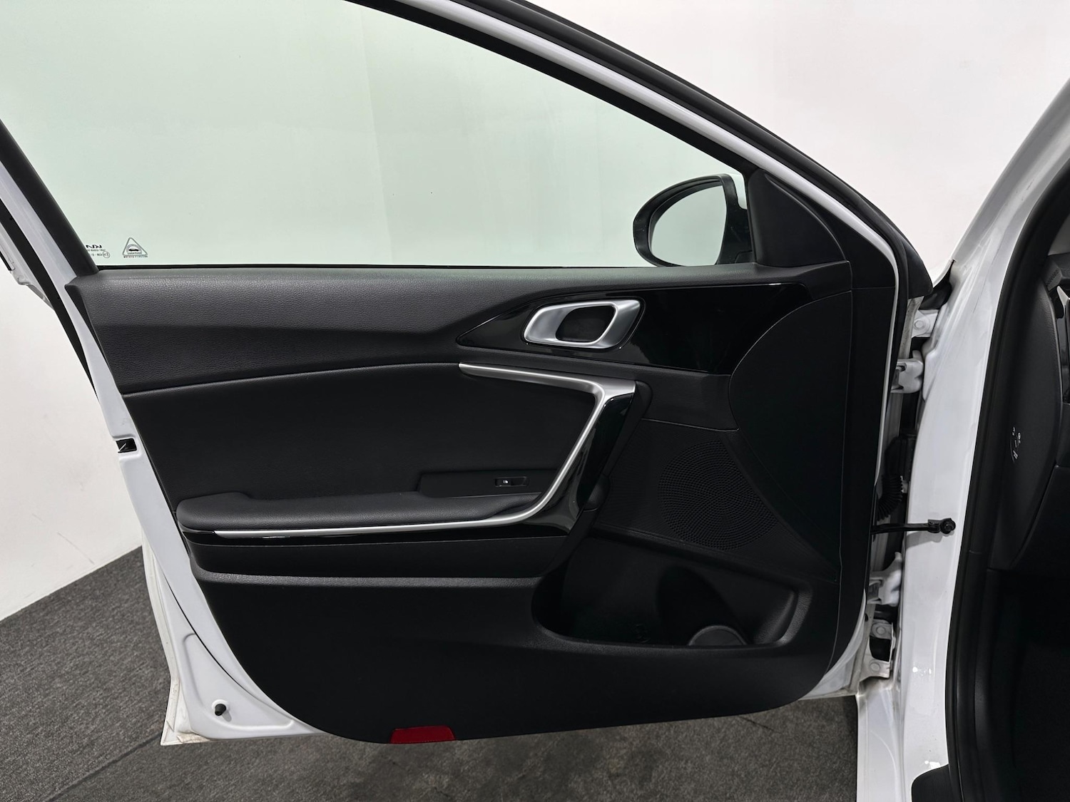 Used Kia Ceed 2021 for sale - 76878943: Photo 33