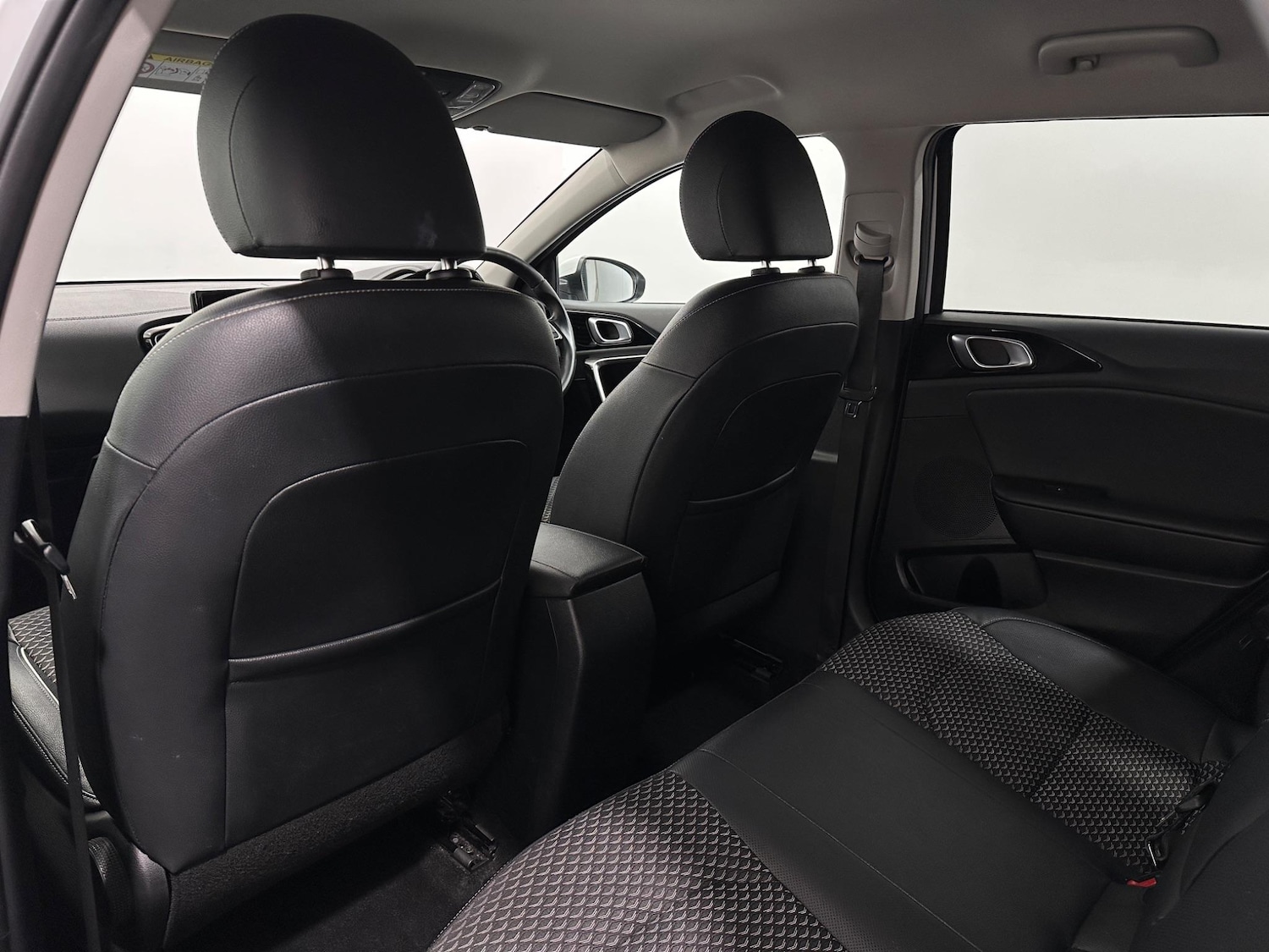 Used Kia Ceed 2021 for sale - 76878943: Photo 34