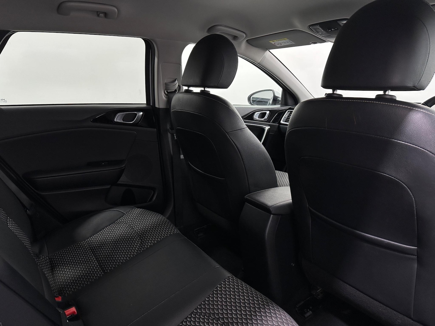 Used Kia Ceed 2021 for sale - 76878943: Photo 38